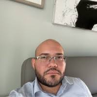 300+ perfiles de «Edwin Domínguez»