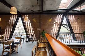 Gallery Of Mưa Coffee Shop 85 Design 27 Coffee House Design Coffee Shop Design Cafe Design