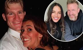 Nathan Buckley enjoys lunch with ex Shelley Ware