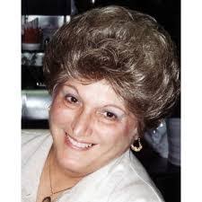 Iris Will's Instagram, Twitter & Facebook