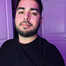 What time should I arrive at Pinnacles to secure parking?