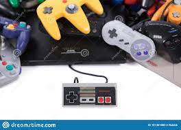 Solo se es joven una vez pero inmaduro se puede ser toda la vida. Regulyator Nintendo Nes Pered Kuchej Retro Regulyatorov Igry Redakcionnoe Stokovoe Foto Izobrazhenie Naschityvayushej Gorizontalno Igrushka 151461083