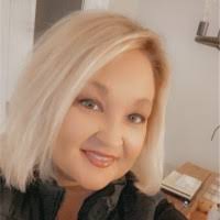 100+ profils pour “Misty Hayes”