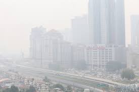 1 008 clips vidéo de stock de haze malaysia en 4k et hd pour des projets créatifs. Malay Mail On Twitter Stay Indoors Malaysians Hazy Skies Submerge Kl S Skyline As Api Reading Hits A High 169 As Of Today Ahmad Zamzahuri Firdaus Latiff Malaysia Haze Https T Co Zjarxj9vvh