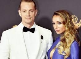 The happy couple started dating in 2014 and finally settled down in 2016 in a secret ceremony. Cleo Wattenstrom Wiki Joel Kinnaman Wife Bio Age Net Worth Family