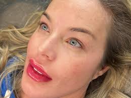 Emerald Studio for Permanent Makeup