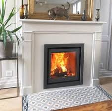 Le ramonage de cheminée est une procédure obligatoire pour assurer son bon fonctionnement et votre sécurité. Ramonage Paris Ramoneur Professionnel Certifie A Paris