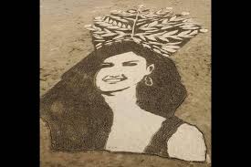 Sep 26, 2016 · digital drawing can seem like an easier version of traditional sketching. Look Rabiya Mateo Featured In Sand Art In Iloilo Beach Resort Abs Cbn News