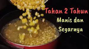 Setelah direndam, rebuslah jagung pipil menggunakan air yang telah dicampurkan air kapur 10% selama 2,5 jam. Cara Membuat Jagung Tak Berubah Rasa Meski Disimpan 2 Tahun Youtube