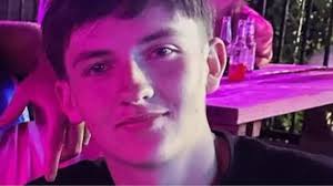 Run It Straight' trend explained as teen dies after taking part in  challenge that health experts want banned