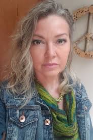 Hello twins family. I'm a photographer, based in McKinney, near Dallas. I  would love to take photos of twins to add to my portfolio. I will give out  the images to the