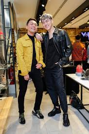 Amalina amir, mohan edirisinghe, suntharavathanan mahalingam. Malaysia S First Steve Madden Boutique Opens In Mid Valley Megamall