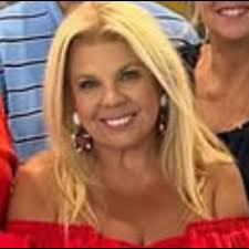 Shelly Flat Sandal Suede