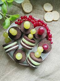 Essen Fur Kindergeburtstag Oder Brotbox Bento Pumpernickel Burger Enthalt Werbung Fur Natumi Picknick Fingerfood Kinderfruhstuck Kindergeburtstag Essen