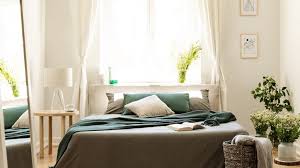Inoltre, spesso questi piccoli oggetti erano un tempo costruiti con moltissimi cassetti, ante e spazi, perfetti per tenere organizzati biancheria intima ed effetti personali. Come Arredare Una Camera Da Letto Classica O Moderna