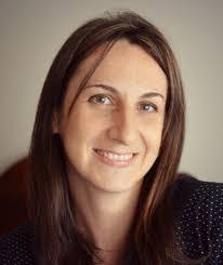 Julie Heaps's Instagram, Twitter & Facebook