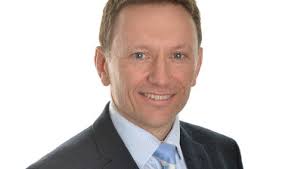 Tributes made to Murdostoun councillor Robert McKendrick