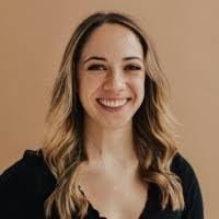 100+ profilů „Arnett“