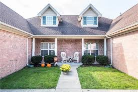 6979 pepper tree court, lockport town