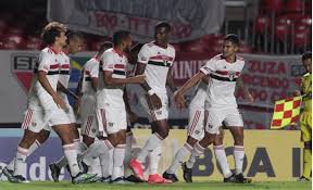 Сентенарио , монтевидео , уругвай. Sao Paulo Perde Penalti Empata Com Rentistas E Desperdica Chance De Classificacao So Noticias