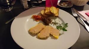 Sortir le foie gras de votre réfrigérateur 10 minutes avant de le consommer pour qu'il dévoile tous ses. Entree Foie Gras Picture Of Restaurant Brasserie Corral Cafe Orthez Tripadvisor