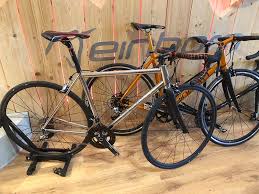 Ein fahrrad sollte regelmäßig auf verschleiß und abnutzung kontrolliert werden. Einhorn Bikes Das Steckt Alles Hinter Deinem Unique Titan Rennrad
