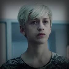 he’s just fun to edit #viral #zyxcba #thegifted #andystruckeredit  #andystrucker #percyhyneswhite #percyhyneswhiteedit