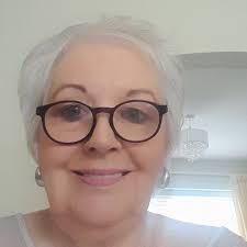 I'm looking for Lynne Donnelly she lived in Liverpool her birthday was 25th  April. She must be about 70 now. Think she ran a pub in Liverpool.