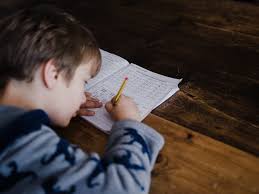 Ea îl ajută să parcurgă căile cunoaşterii, de la concret la abstract, de la intuiţie la reprezentare şi fantezie. Cum Ne Afecteaza Matematica Viata De Zi Cu Zi Si De Ce Este Important Sa Inveti Matematica De Clasa A 6 A Ultimele Stiri De Astazi Capitalul Ro