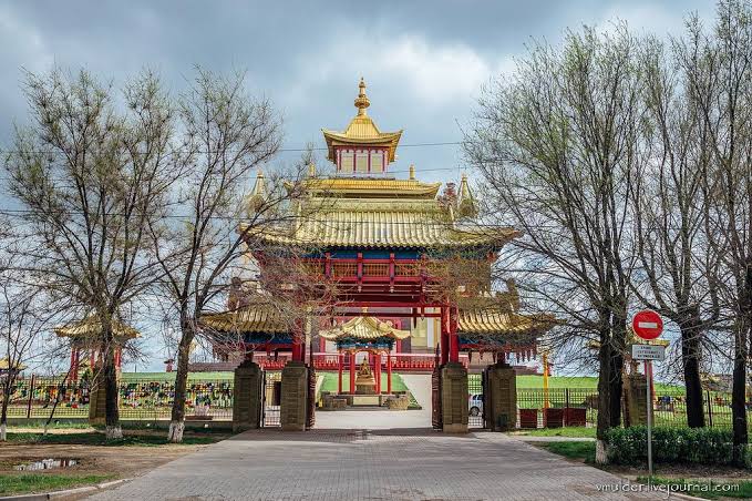 Image result for buddhist temple"