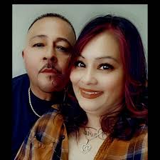 What emblems fit 1976 Impala front fenders?