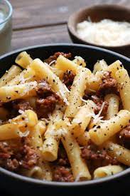 Nyt Cooking Pasta And Sausage Are A Combination That Usually Suggests A Dense Heavy Tomato Sauce But It Can Also Mean Nyt Cooking How To Cook Pasta Cooking