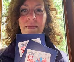 Preschool teacher wins 'shop local' competition in Victoria