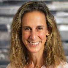 Amanda Mangino's Instagram, Twitter & Facebook