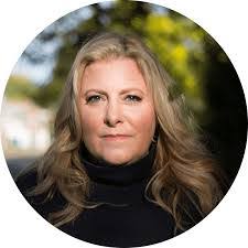 Jenny Forrester's Instagram, Twitter & Facebook