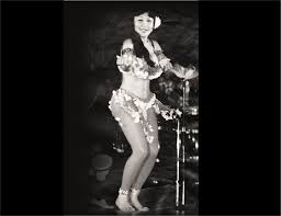 Jun 01, 2021 · hace algunos años, lyn may tenía otro aspecto en su cara, pero ella misma ha reconocido que los fallidos tratamientos la llevaron al límite y ahora luce muy diferente. El Universal Online Es Hora De Comprar Mi Ataud Lyn May Facebook