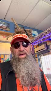 Hi everyone, welcome to Daesy's Tropical Sno. We are a family owned  business that just wants to make our community happy! In the picture is our  $2 mini snocone, it is the