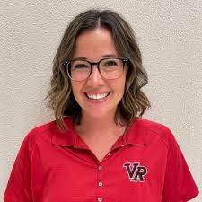 Qiana (@QianaBonham)