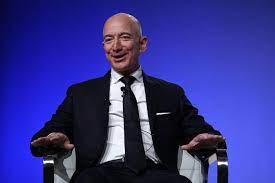 Jeff bezos is now at the top on the list of the richest with an estimated net worth of $183.8 billion. Here S How Rich Jeff Bezos Got As Amazon S Ceo