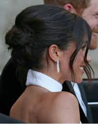 Pin By Marie Rose On Hairstyle Meghan Markle Hair Short Hair Updo Hairstyle
