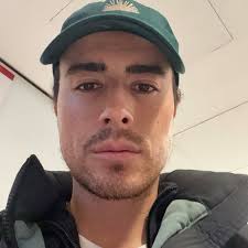 Tommy Hatto 🇹🇭🇬🇧 (@tommyhatto) • Instagram photos and videos