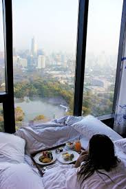 Windblown Dreams Dream Apartment Breakfast In Bed Travel