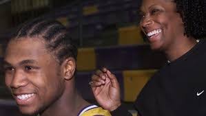 Kris Polk's Instagram, Twitter & Facebook