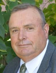 Natalie Earl's Instagram, Twitter & Facebook