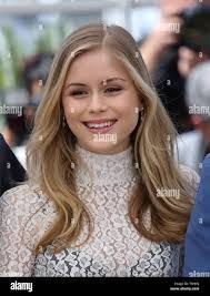 David Moriarty's Instagram, Twitter & Facebook