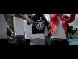 „întruna scris fără cratimă are sensul de, conform dicționarului explicativ al limbii române, „mereu, neîntrerupt, neîncetat. Download Intruna Mp4 3gp Naijagreenmovies Netnaija Fzmovies