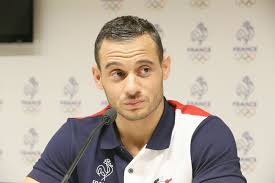 May 20, 2021 · mélanie de jesus dos santos, sacrée championne d'europe à la poutre récemment, ne participera pas aux championnats de france de gymnastique prévus début juin. Jo De Tokyo 2021 Samir Ait Said Le Gymnaste Et Porte Drapeau Francais Evoque Ses Gros Problemes Financiers Voici