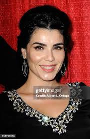 74 Tara Crespo Stock Photos, High-Res Pictures, and Images