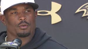 Ravens DC Zach Orr said team loved Ray Lewis' visit (Michael Phelps also).  Lewis in our clips addressing ILB group & signing for fans. Orr even  enjoyed the visit after growing up a fan of Ray Lewis ...