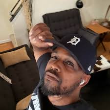 Big shout out to my newest top fans! 💎 Yvette Velez, GeraLdine Marlborough  Ma, Dee Tay, Anayelis Ureña, Khi Asia H, Julio Cesar, Raeanne Lyons, Brenda  Bouie, Ruby Gosha, Evelyn Lozada, Gidhu